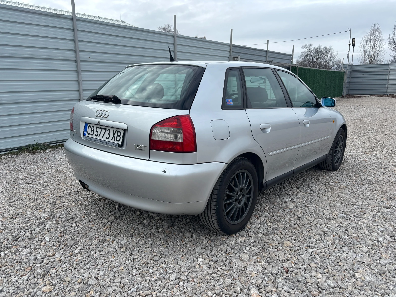 Audi A3 1.8T Quattro, снимка 7 - Автомобили и джипове - 53953449