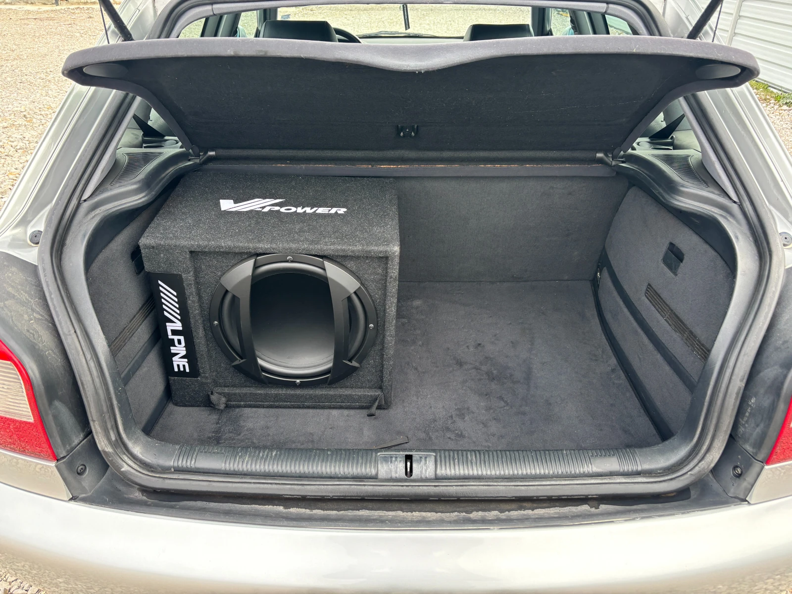 Audi A3 1.8T Quattro, снимка 16 - Автомобили и джипове - 53953449