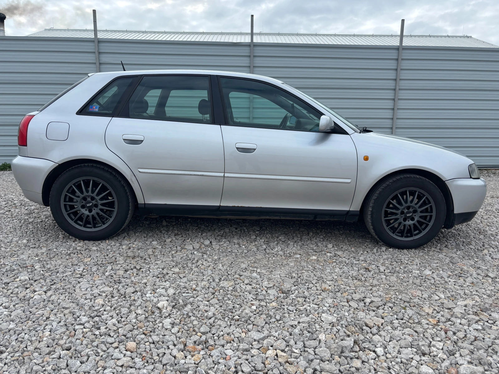 Audi A3 1.8T Quattro, снимка 8 - Автомобили и джипове - 53953449