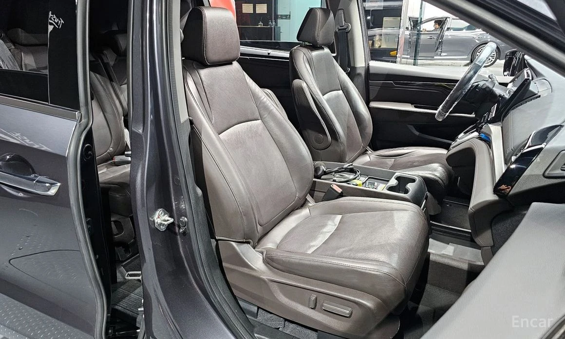 Honda Odyssey * ПОДГРЕВ* ОБДУХВАНЕ* ШИБИДАХ* TV* FULL* КРАЙНА ЦЕ, снимка 10 - Автомобили и джипове - 54082793