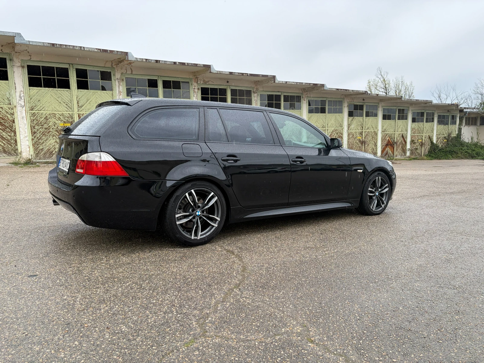 BMW 530 Xdrive, снимка 2 - Автомобили и джипове - 54272515