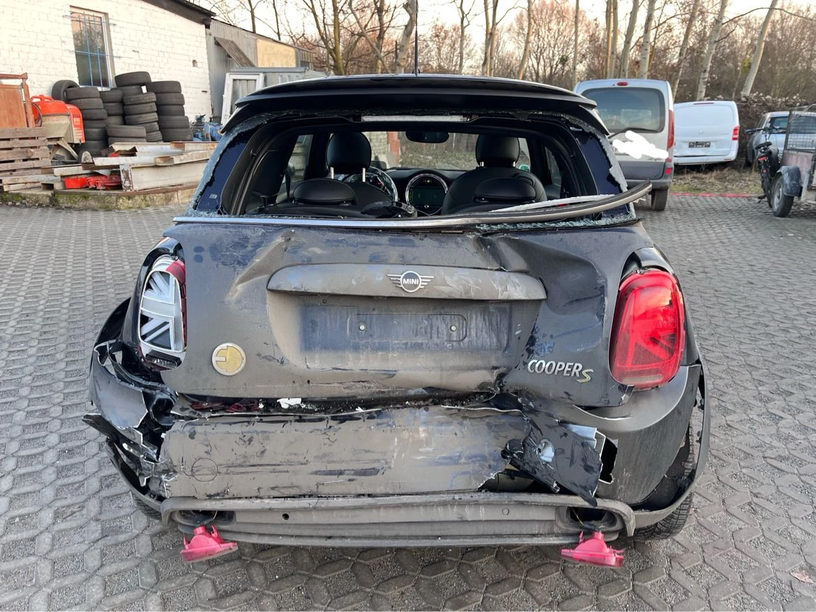 Mini Cooper s ELEKTRO-SE Trim XL, снимка 5 - Автомобили и джипове - 54878044