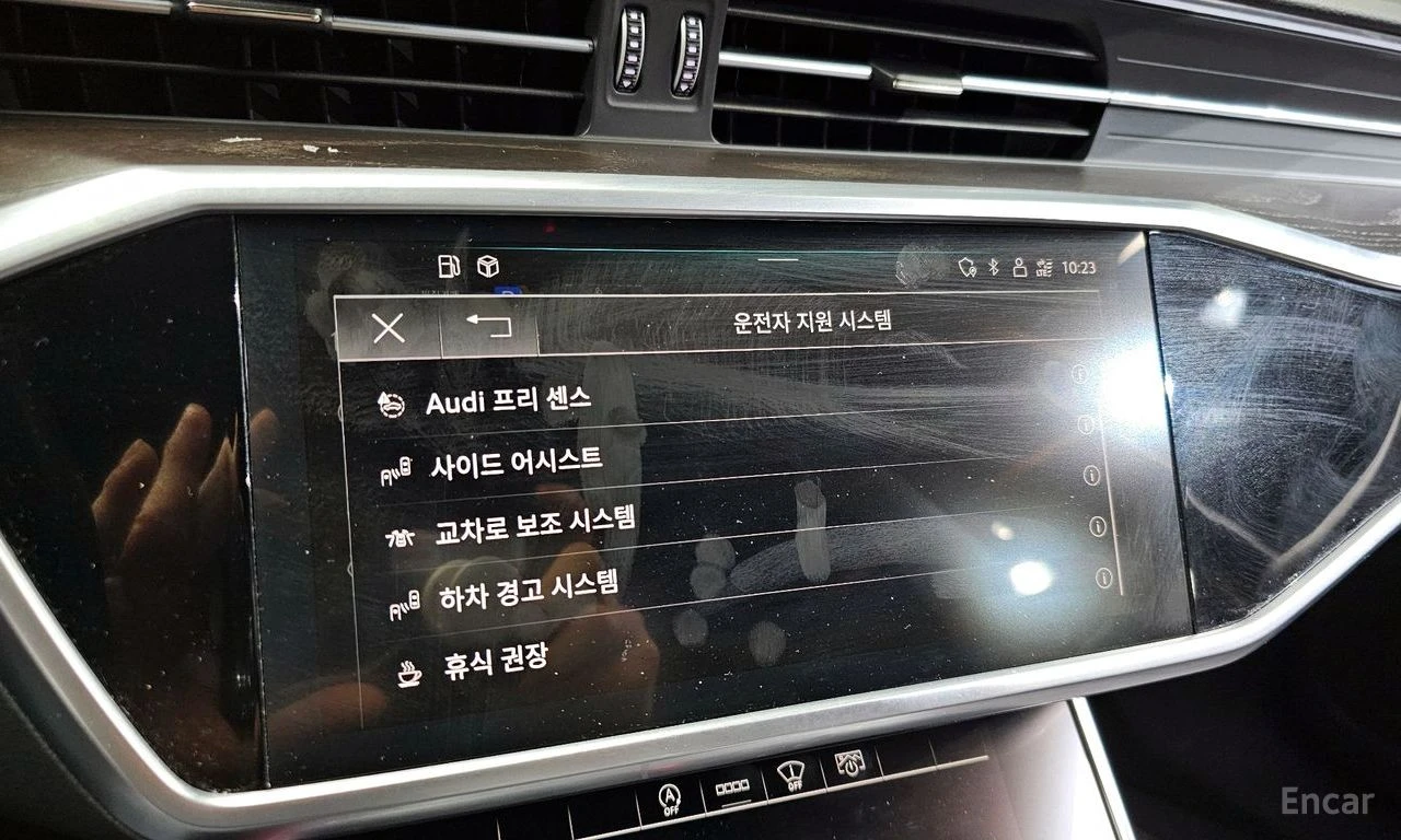 Audi A6 45* TFSI* PREMIUM* ПОДГРЕВ* ОБДУХВАНЕ* НАВИГАЦИЯ, снимка 9 - Автомобили и джипове - 54969323