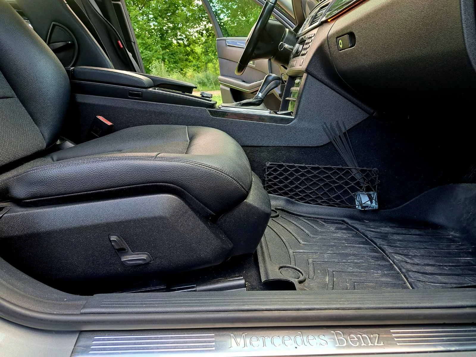 Mercedes-Benz E 220 170 к. с., снимка 16 - Автомобили и джипове - 55162129