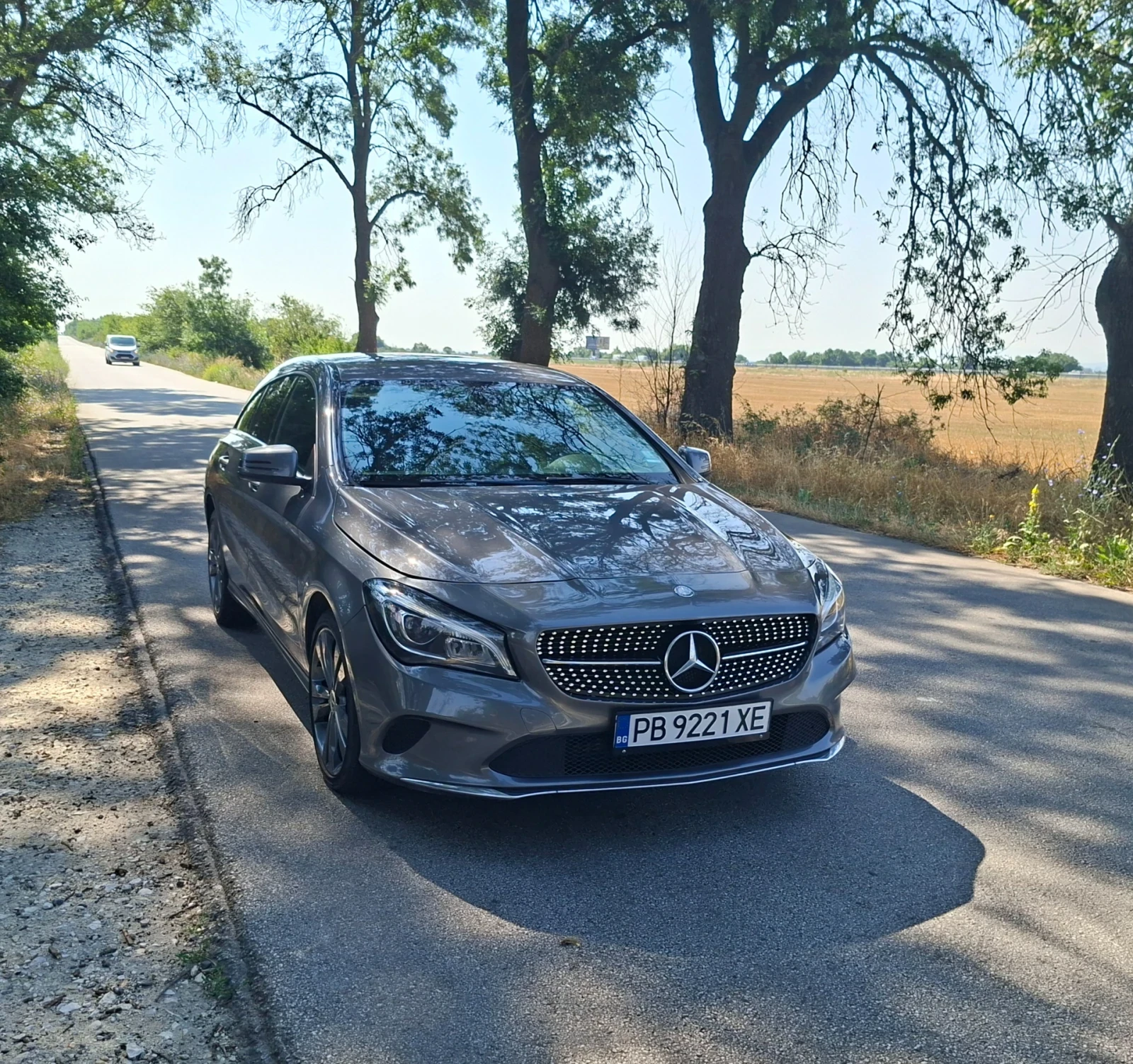 Mercedes-Benz CLA 200, снимка 4 - Автомобили и джипове - 55384964