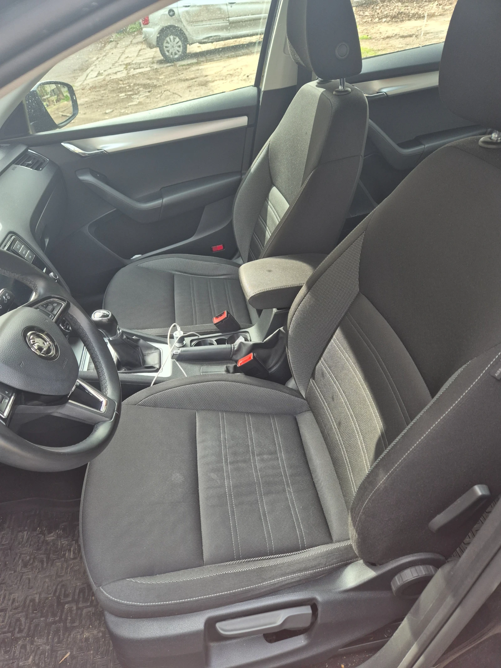Skoda Octavia MK3, 2.0 TDI, 150 к.с., снимка 13 - Автомобили и джипове - 55417106