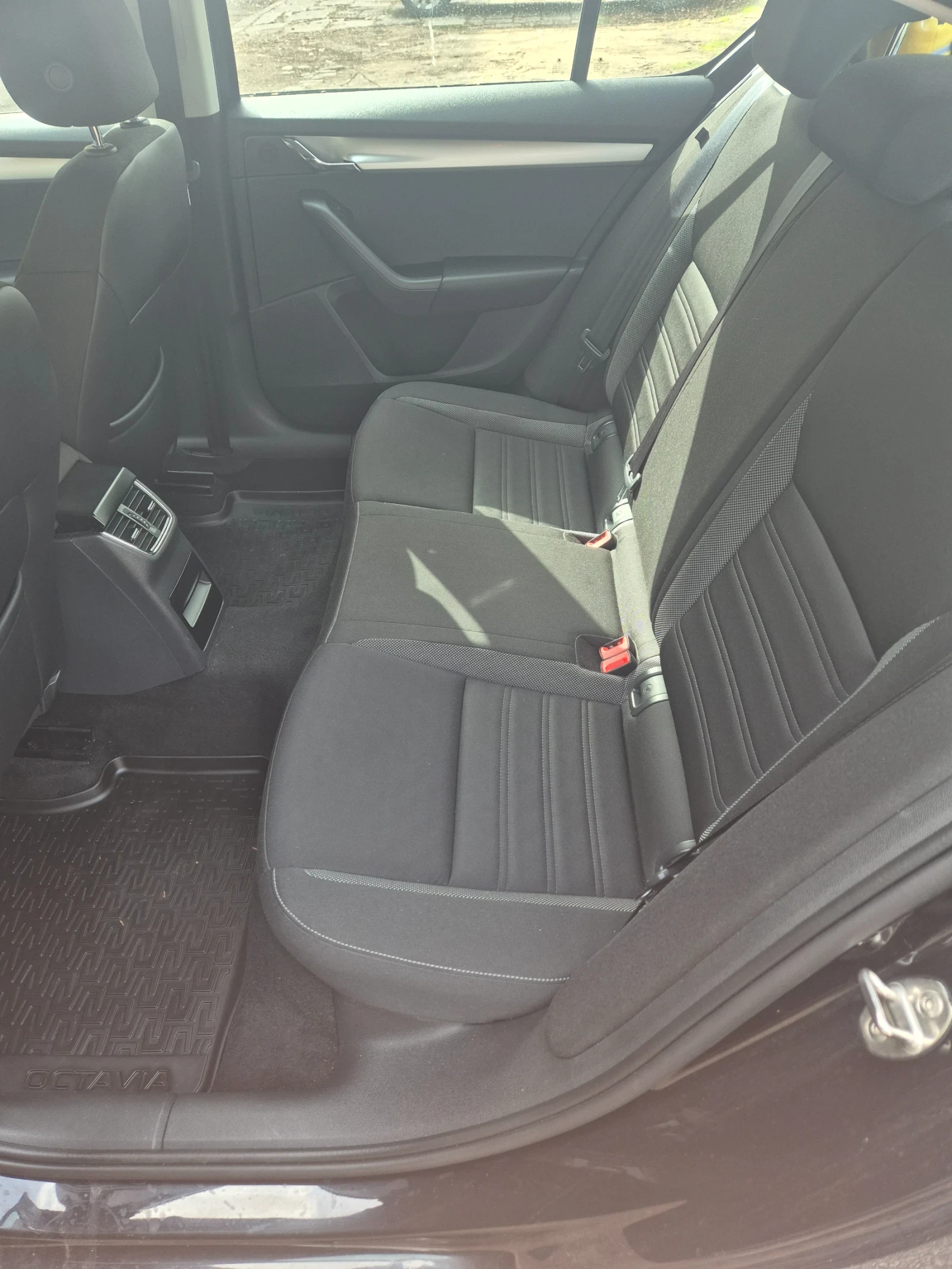 Skoda Octavia MK3, 2.0 TDI, 150 к.с., снимка 11 - Автомобили и джипове - 55417106