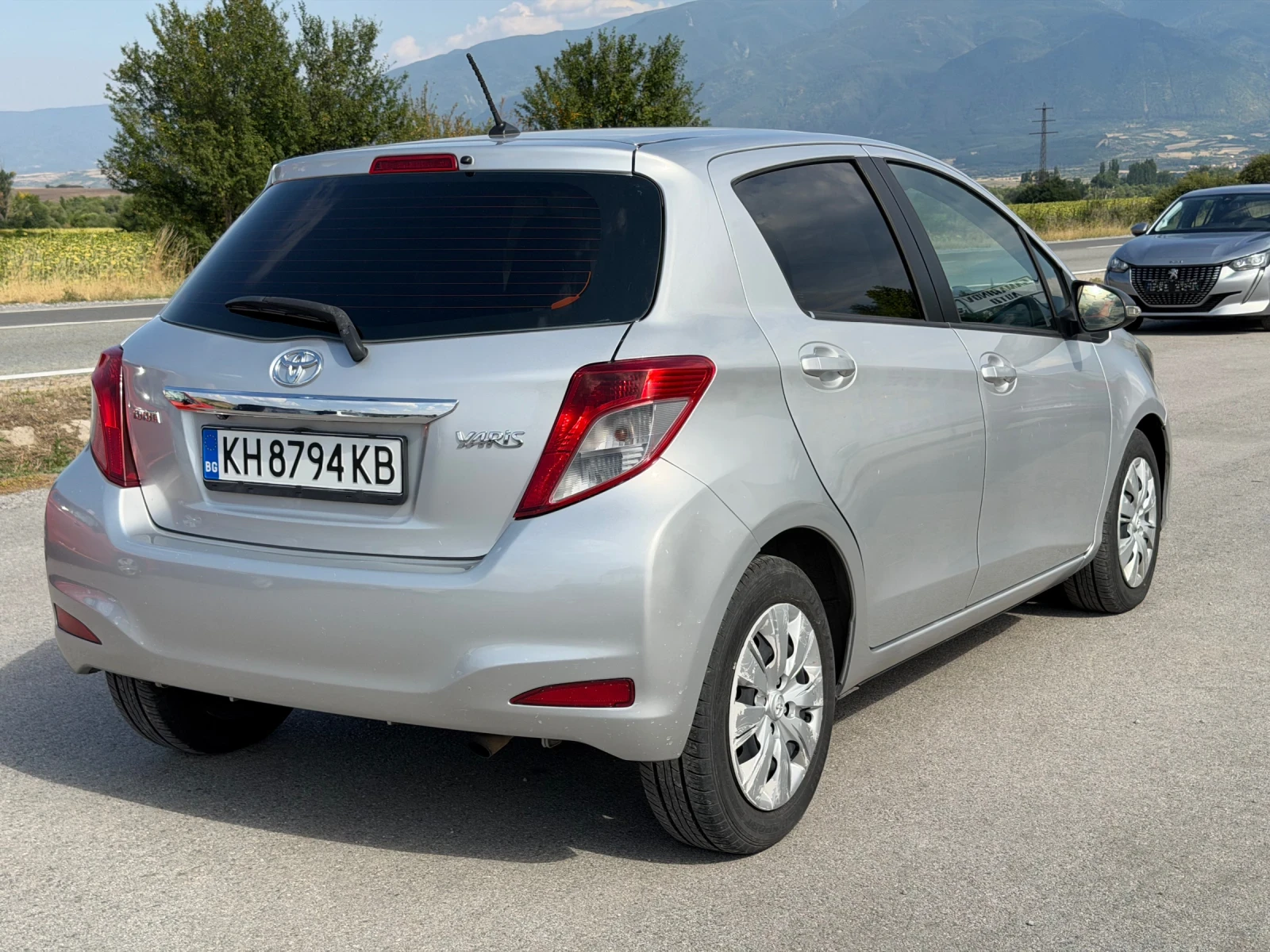 Toyota Yaris 1.4 D4D, снимка 5 - Автомобили и джипове - 55636353