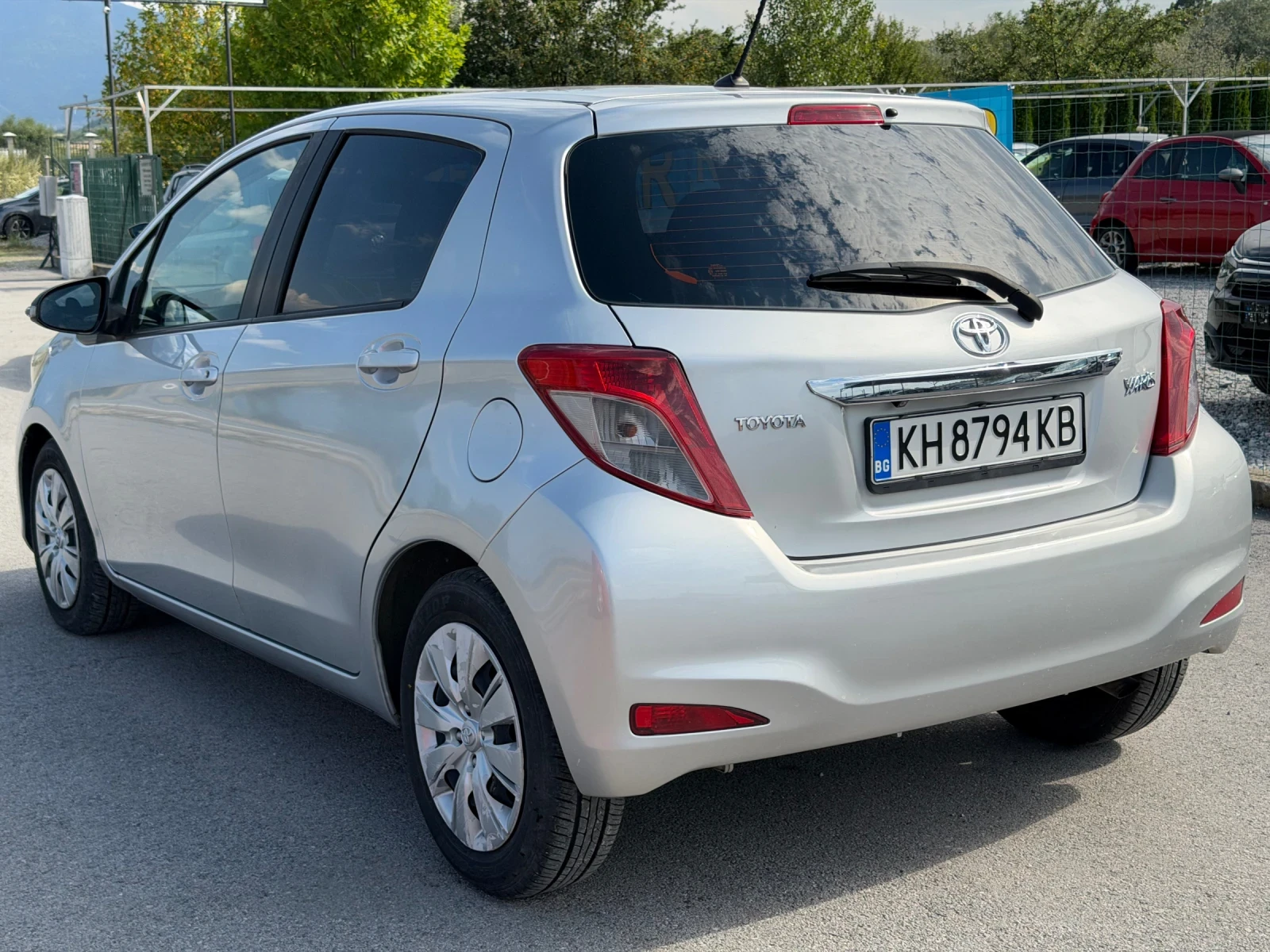 Toyota Yaris 1.4 D4D, снимка 4 - Автомобили и джипове - 55636353