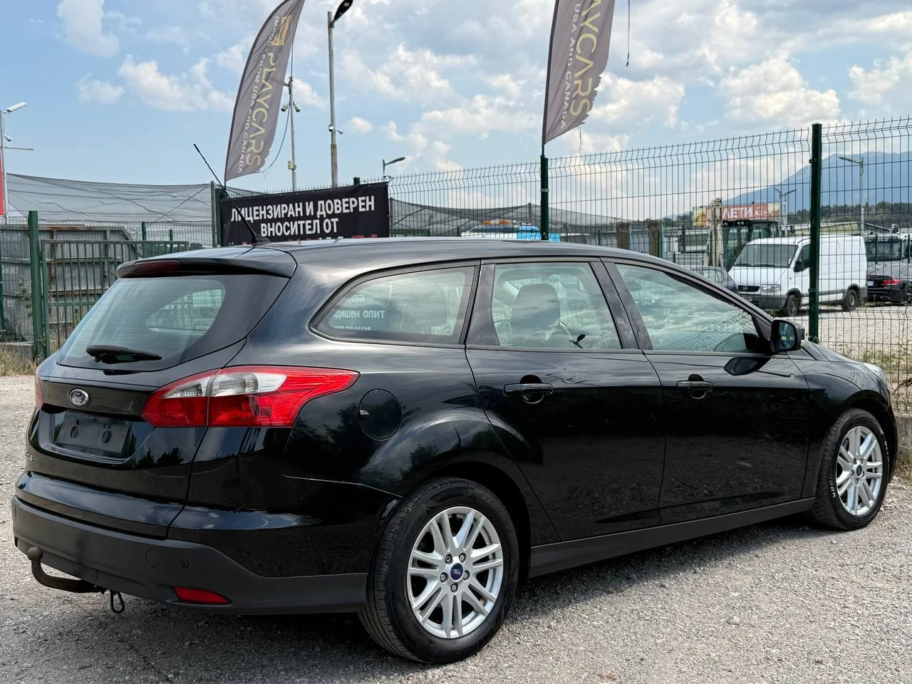 Ford Focus 1.6TDCI* 6-СКОРОСТИ* РЕАЛНИ КМ* 4/100 ДИЗЕЛ, снимка 4 - Автомобили и джипове - 55826075