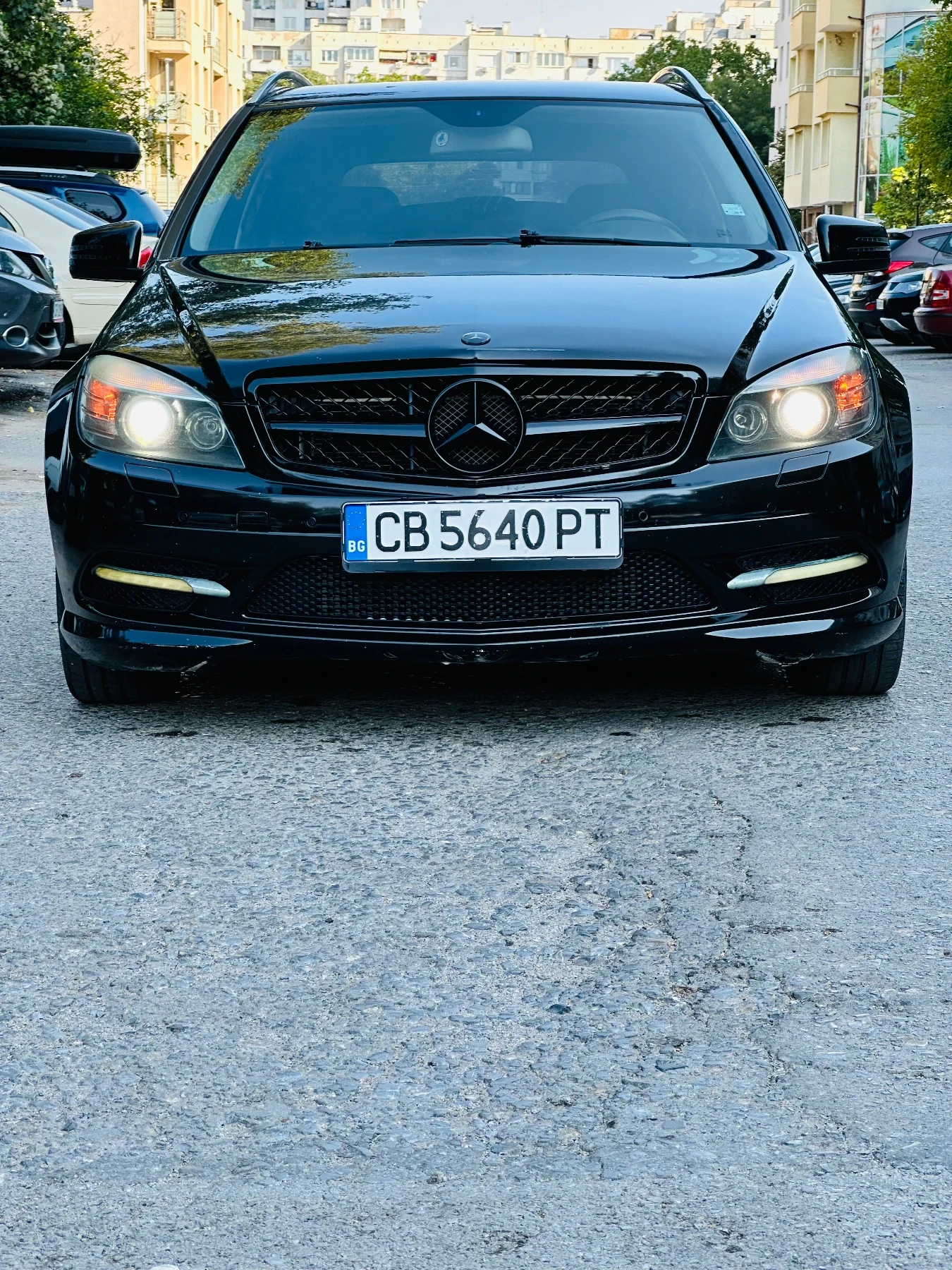 Mercedes-Benz C 220, снимка 6 - Автомобили и джипове - 56021956