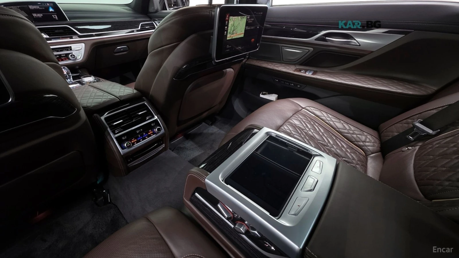BMW 740 M* SPORT* ОБДУХВАНЕ* ДИСТРОНИК* ХЕДЪП* 360КАМЕРА* , снимка 15 - Автомобили и джипове - 56202965