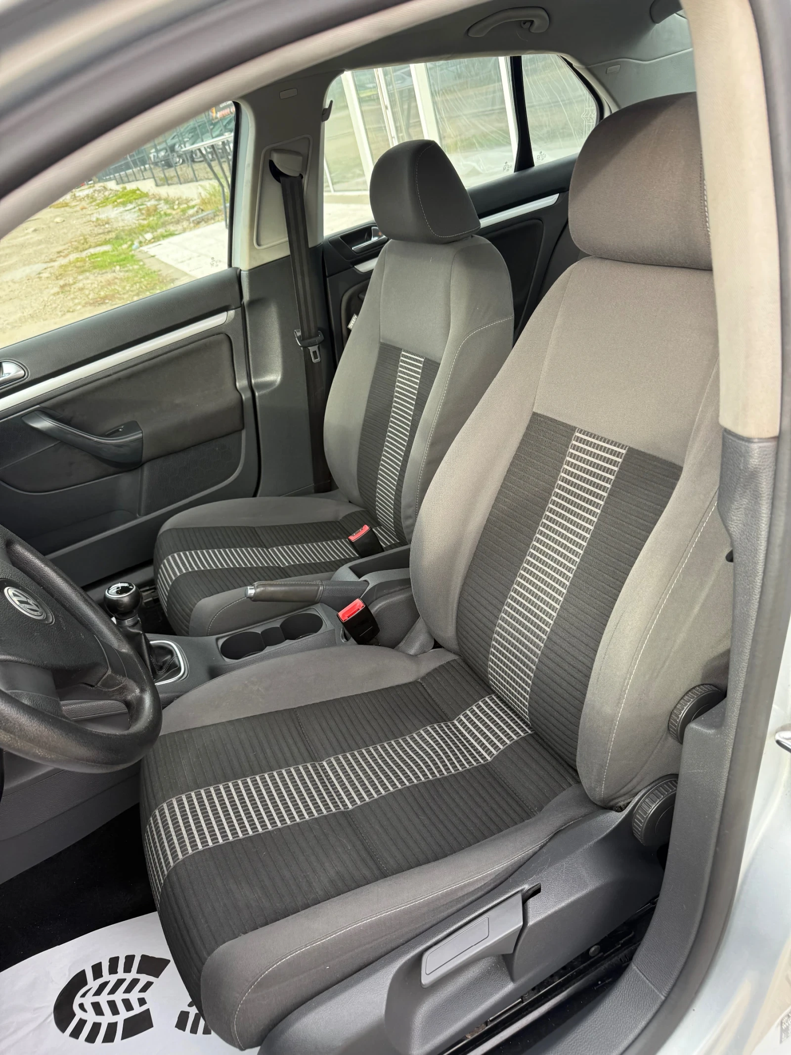 VW Jetta 1.9TDI* UNITED* BLUEmotion* ������ | Mobile.bg � ����������� 9