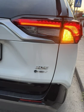 Toyota Rav4 XSE Hybrid AWD, снимка 4