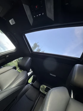 Toyota Rav4 XSE Hybrid AWD, снимка 14