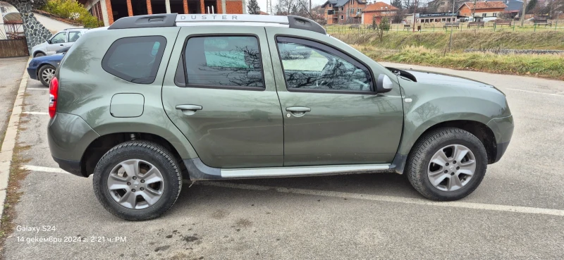 Dacia Duster 1.5 dci 109 4x4, снимка 3 - Автомобили и джипове - 48345182