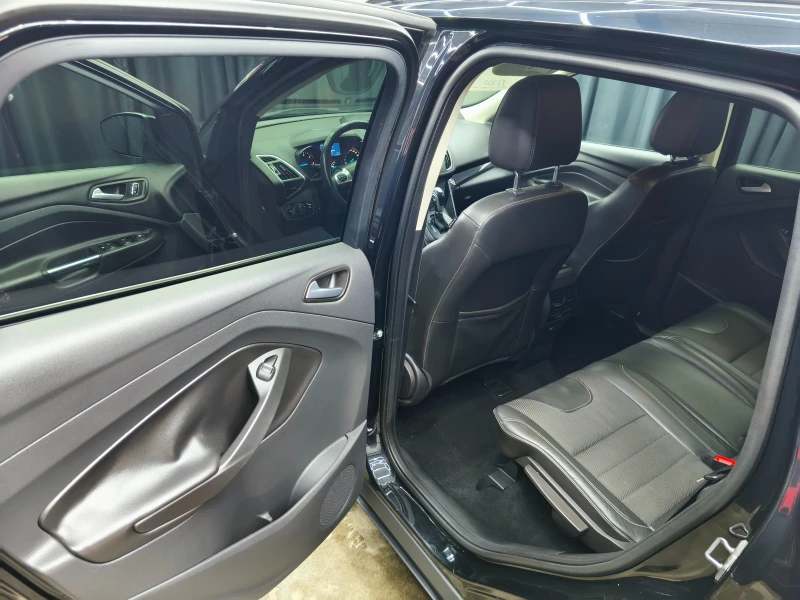 Ford Kuga 2.0d* 4x4* Automatic* NAVI* Keyless, снимка 9 - Автомобили и джипове - 50796279