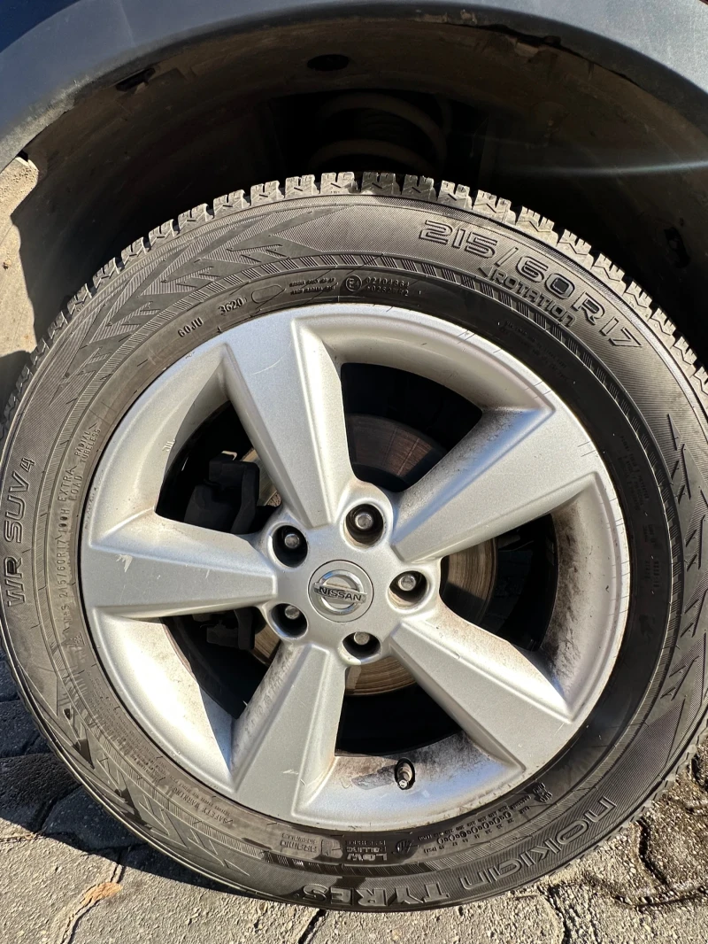 Nissan Qashqai 2.0 151hp 4х4 ГАЗ ПАНОРАМА, снимка 11 - Автомобили и джипове - 52438783