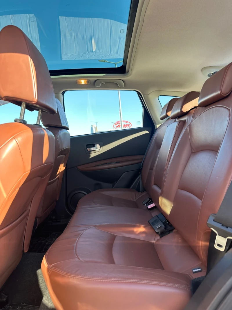 Nissan Qashqai 2.0 151hp 4х4 ГАЗ ПАНОРАМА, снимка 7 - Автомобили и джипове - 52438783