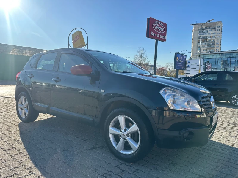 Nissan Qashqai 2.0 151hp 4х4 ГАЗ ПАНОРАМА, снимка 4 - Автомобили и джипове - 52438783