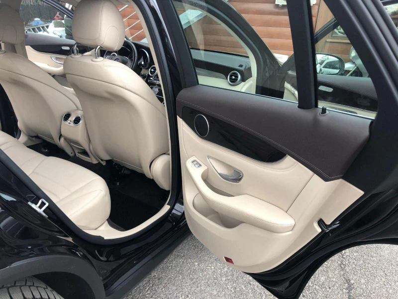 Mercedes-Benz GLC 250, снимка 7 - Автомобили и джипове - 52489706