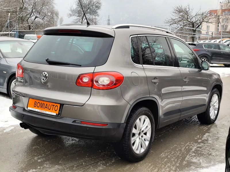 VW Tiguan 2.0TDi* 4MOTION* EURO5A* Klimatronik* , снимка 4 - Автомобили и джипове - 53186788