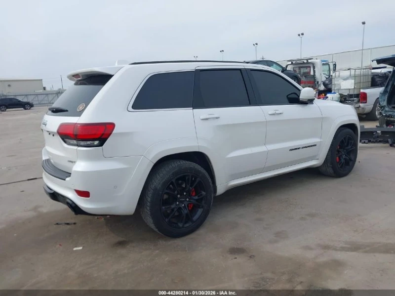 Jeep Grand cherokee 6.4l Srt 4X4, снимка 4 - Автомобили и джипове - 53536014