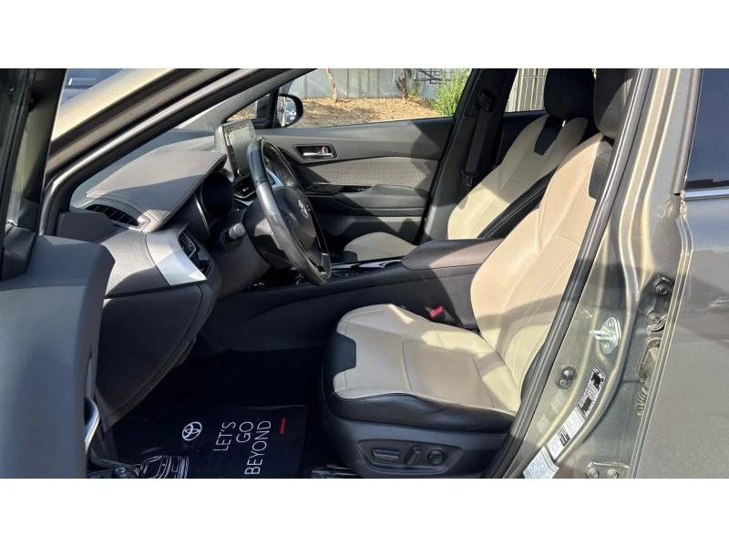 Toyota C-HR 1.8HSD SELECTION, снимка 12 - Автомобили и джипове - 56408553