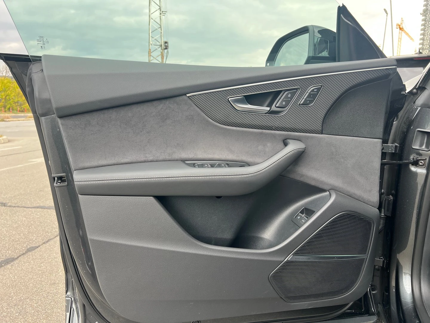 Audi Q8 55 TFSIe quattro | Mobile.bg � ����������� 7