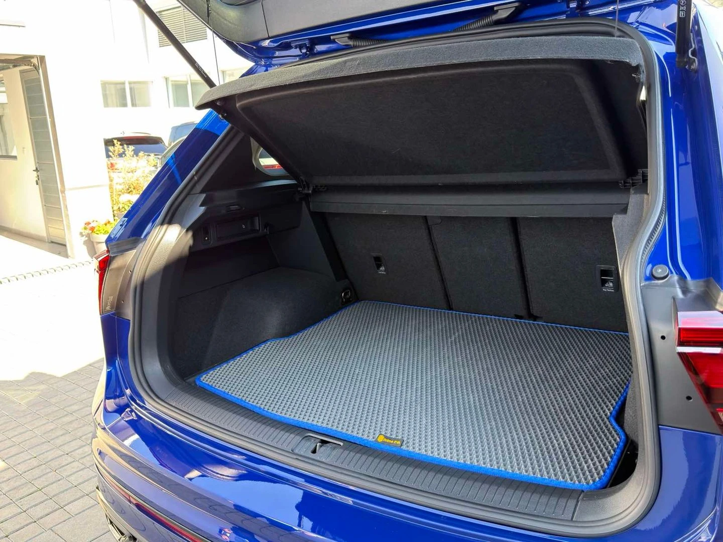 VW Tiguan R-Line 2.0 TDI SCR 4MOTION DSG | Mobile.bg � ����������� 14