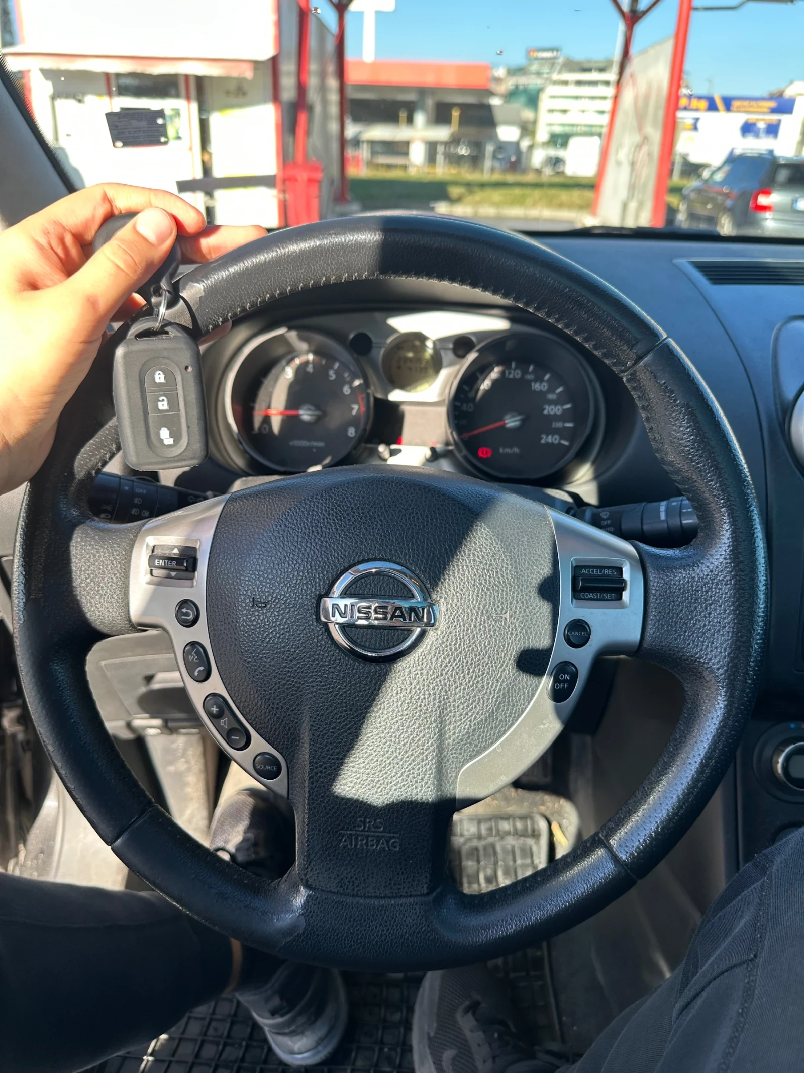 Nissan Qashqai 2.0 151hp 4х4 ГАЗ ПАНОРАМА - изображение 5