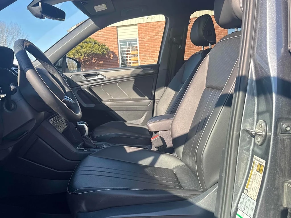 VW Tiguan * Comfortline R Line Black Edition * CARFAX *   | Mobile.bg   5