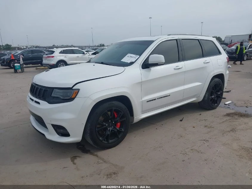 Jeep Grand cherokee 6.4l Srt 4X4 - изображение 2