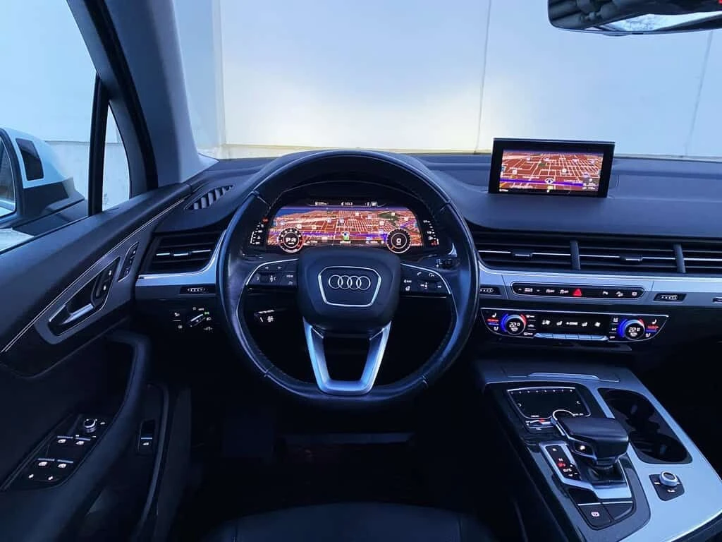 Audi Q7 * 3.0T QUATTRO 360 CAMERA NAV PANO ROOF 7 PASSENGE, снимка 13 - Автомобили и джипове - 53848843