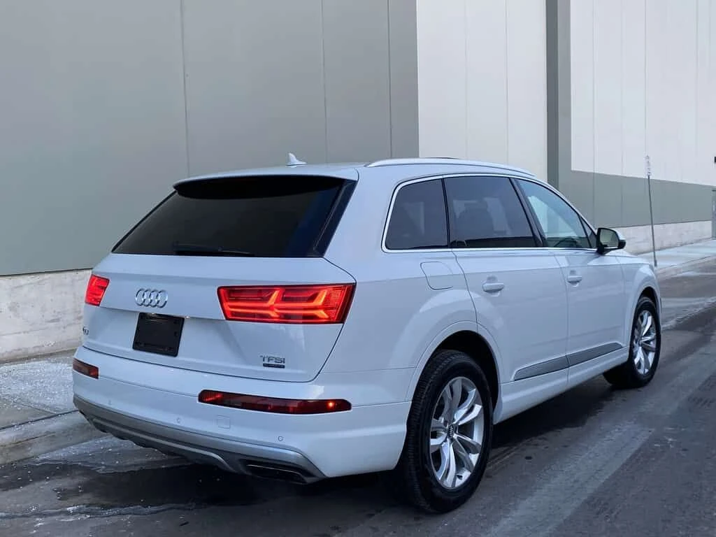Audi Q7 * 3.0T QUATTRO 360 CAMERA NAV PANO ROOF 7 PASSENGE, снимка 11 - Автомобили и джипове - 53848843