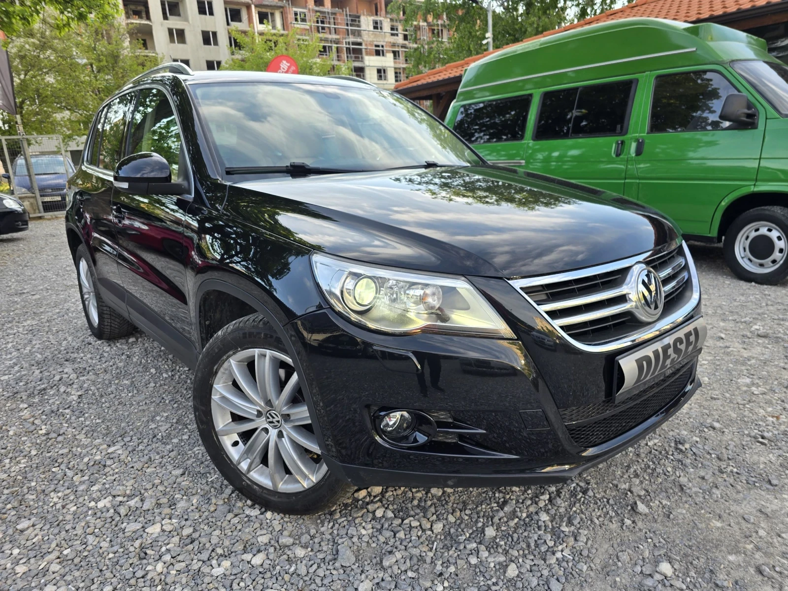 VW Tiguan 2.0TDI DSG, снимка 2 - Автомобили и джипове - 54448848