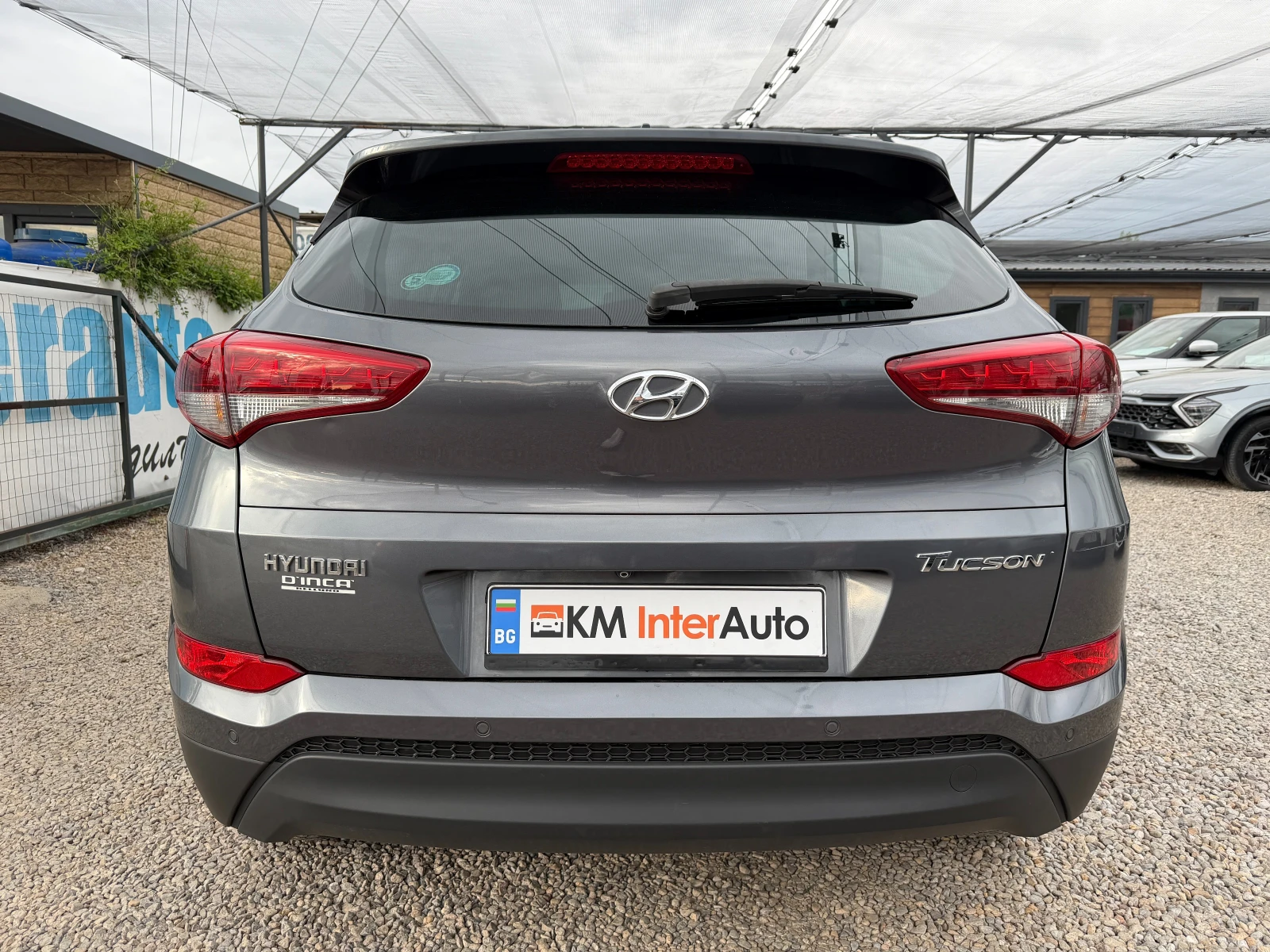 Hyundai Tucson 1.7CRDI AUT/NAVI/СЕРВИЗНА ИСТОРИЯ, снимка 5 - Автомобили и джипове - 54457669
