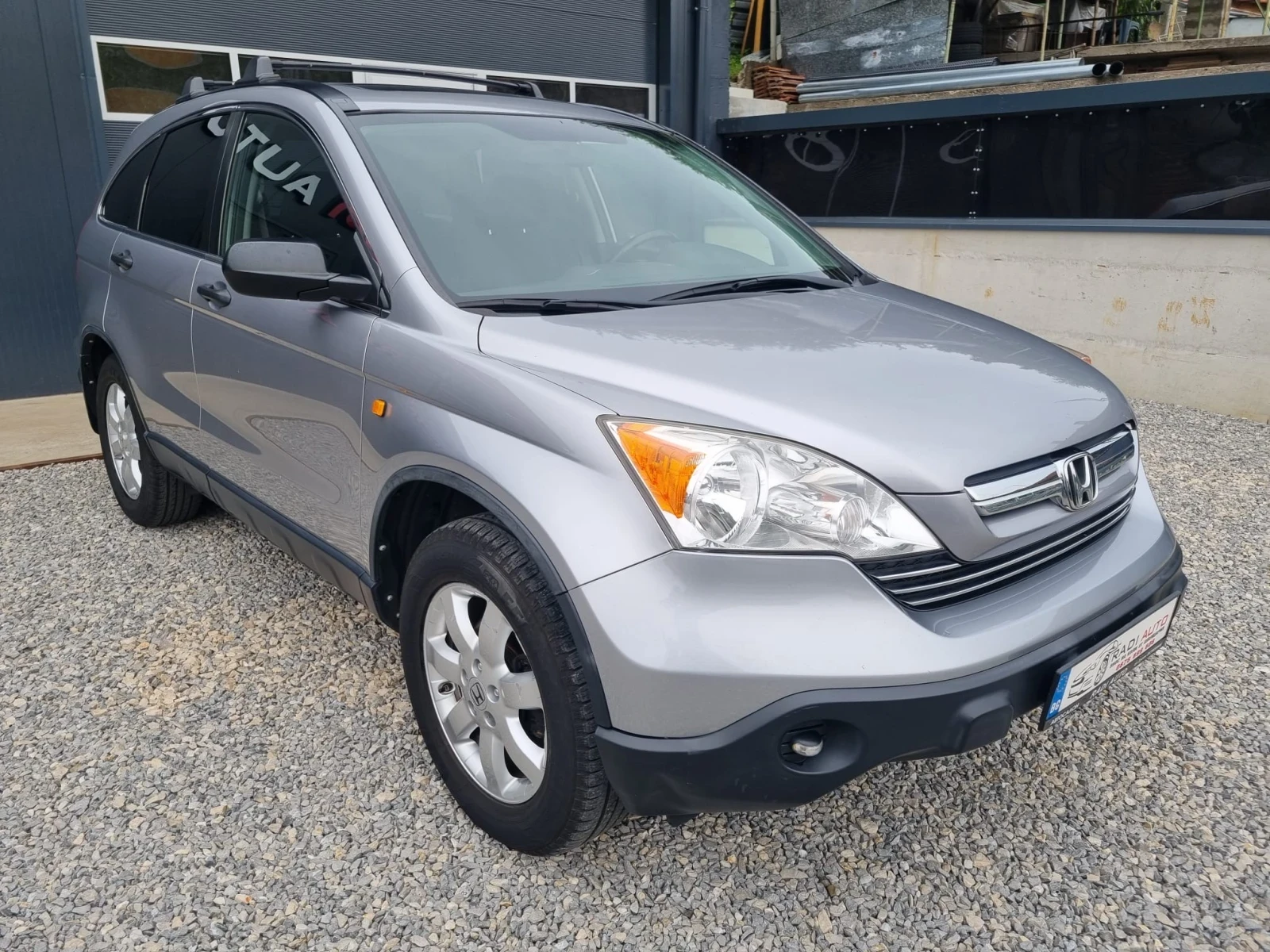 Honda Cr-v 2.4i Бензин ШВЕЙЦАРИЯ, снимка 2 - Автомобили и джипове - 54908552