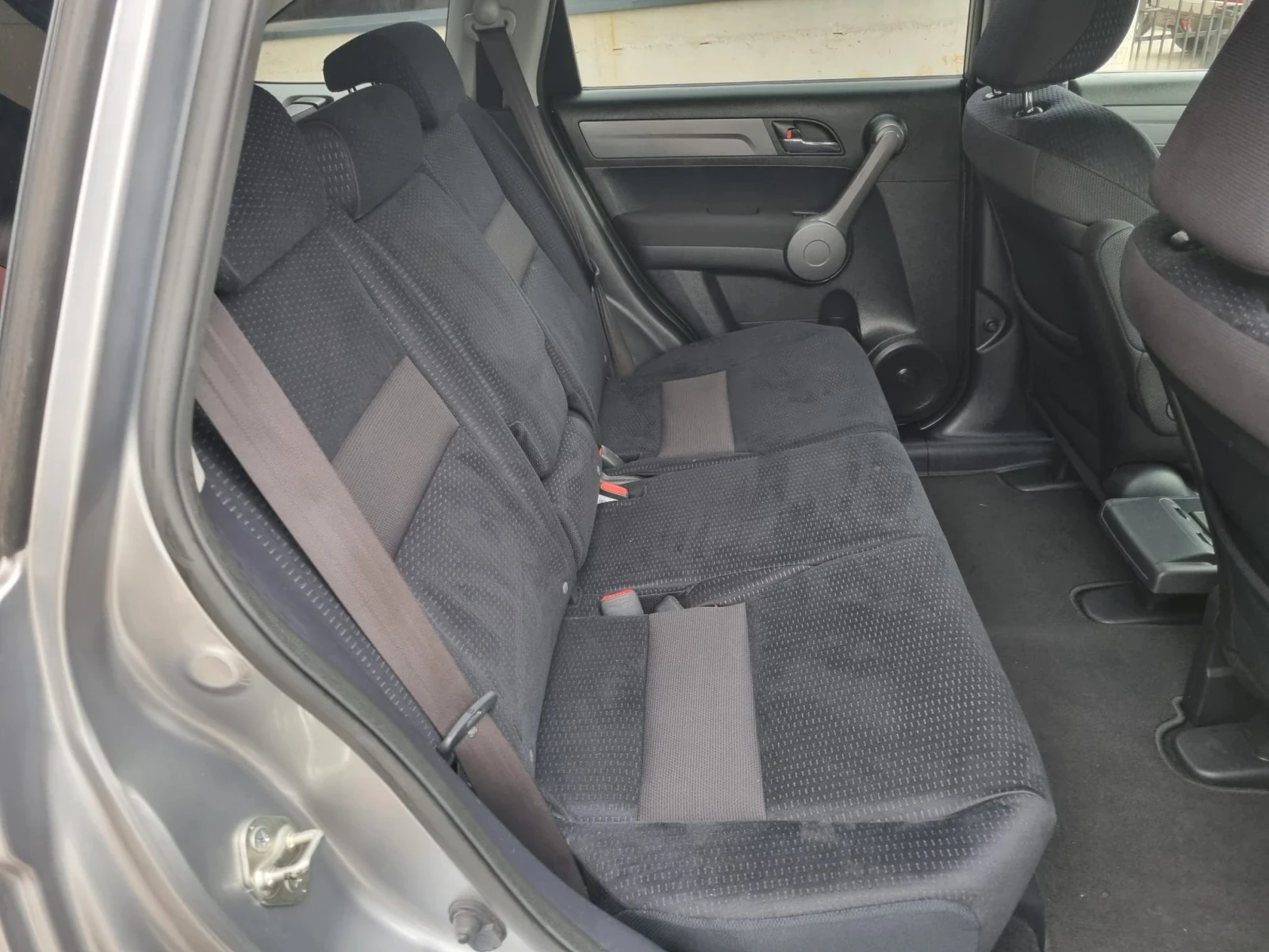 Honda Cr-v 2.4i Бензин ШВЕЙЦАРИЯ, снимка 7 - Автомобили и джипове - 54908552