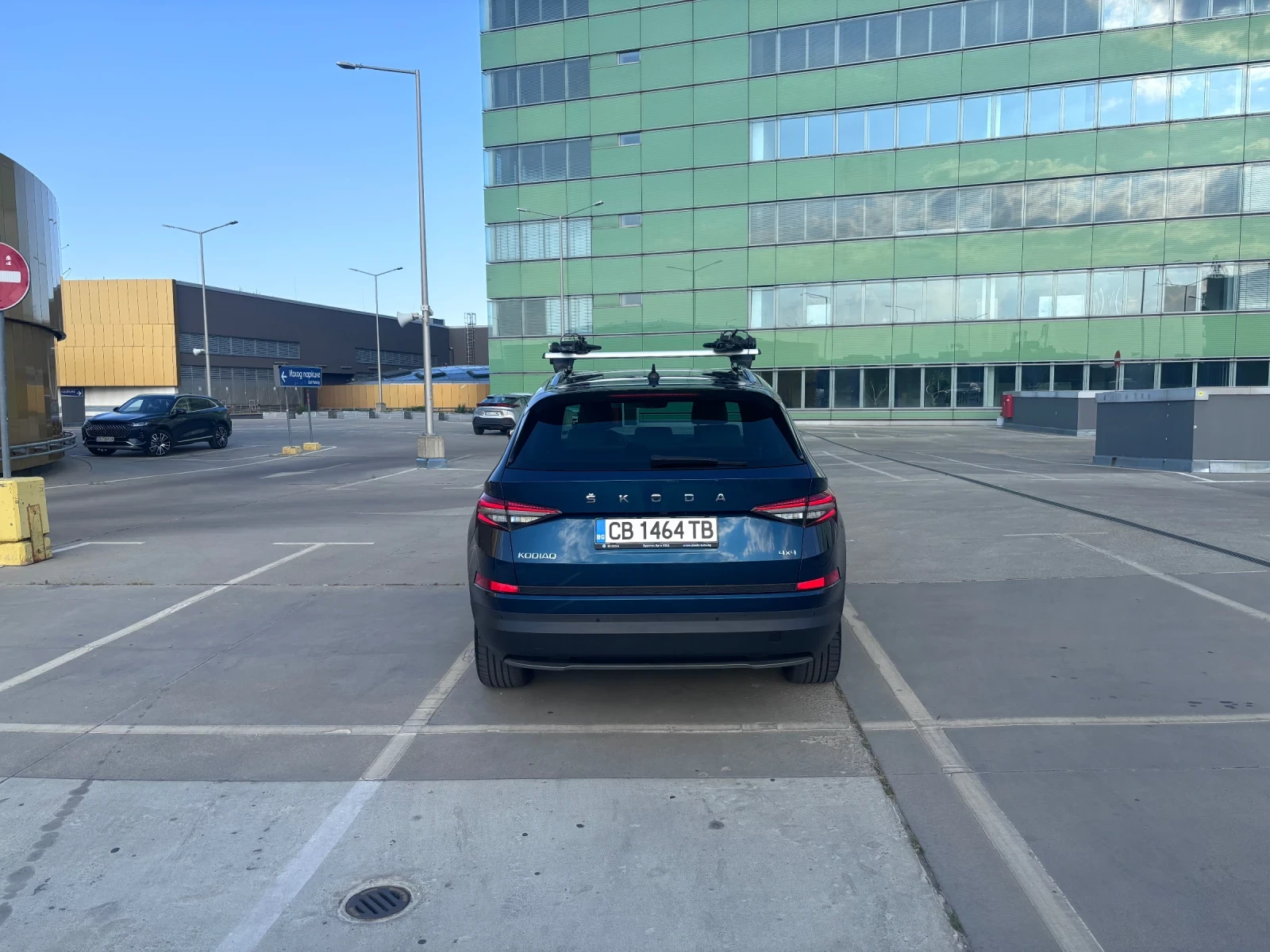 Skoda Kodiaq 2.0 TDI 4x4 DSG, снимка 4 - Автомобили и джипове - 55590828