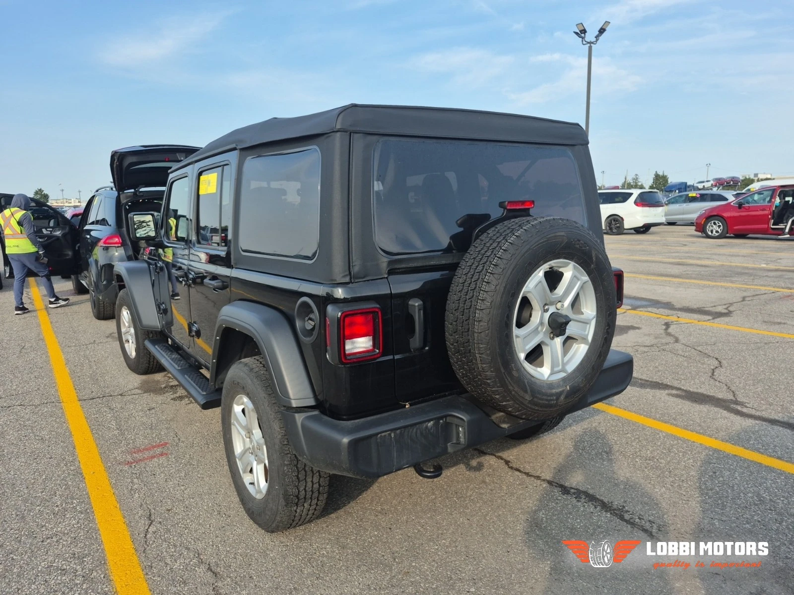 Jeep Wrangler, снимка 4 - Автомобили и джипове - 56128457