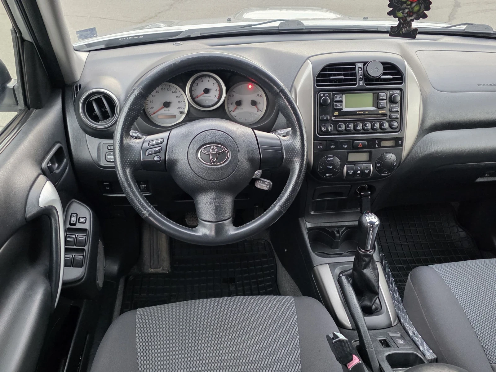 Toyota Rav4 2.0D, снимка 6 - Автомобили и джипове - 56683080