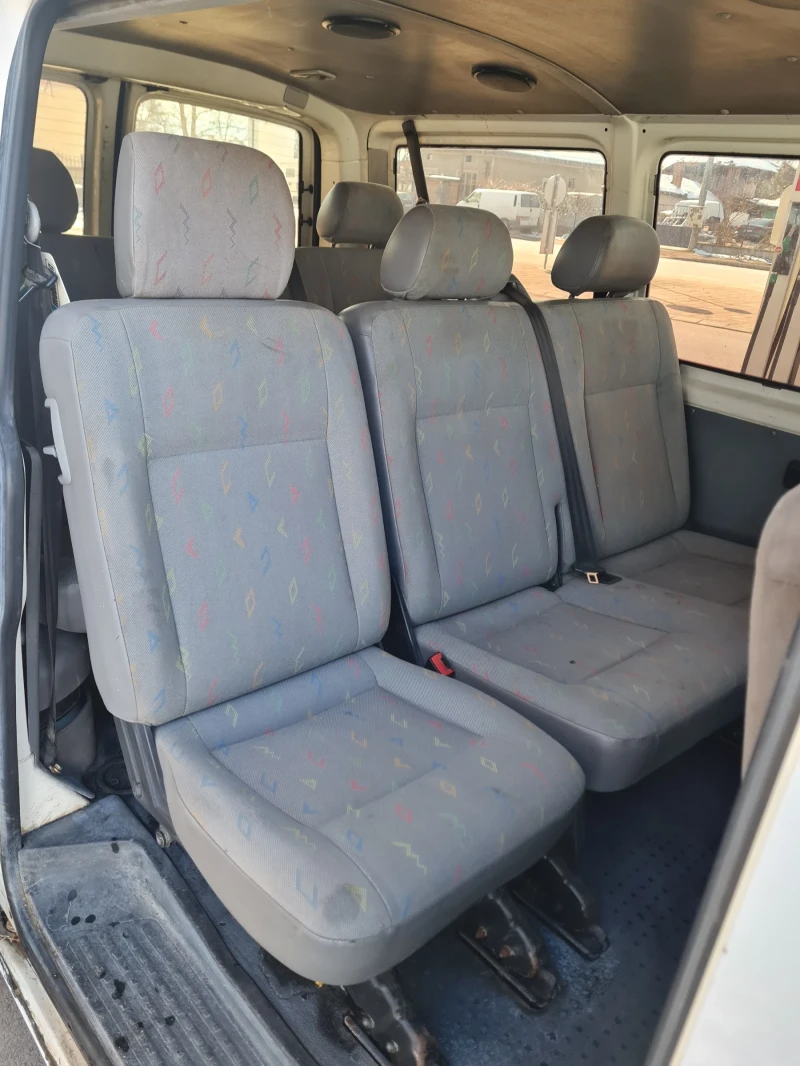 VW T5 2.5куб.131к.с.4х4 9местен климатик , снимка 5 - Бусове и автобуси - 49234932