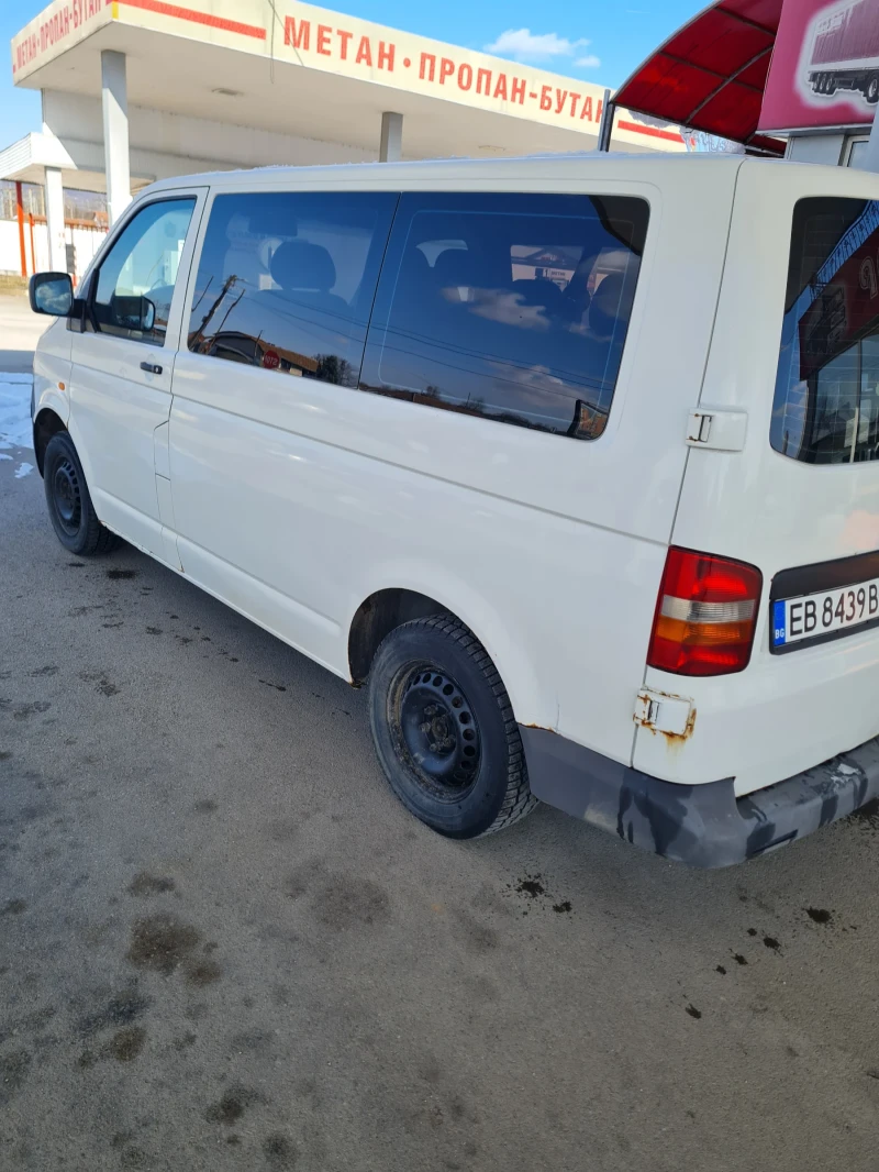 VW T5 2.5куб.131к.с.4х4 9местен климатик , снимка 3 - Бусове и автобуси - 49234932