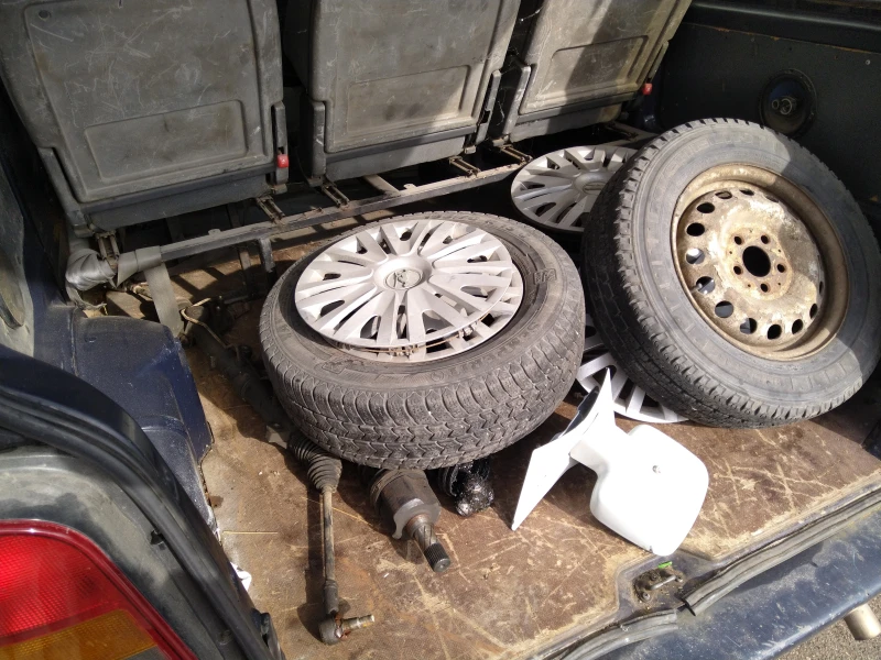 Mercedes-Benz Vito 2.2d, снимка 15 - Бусове и автобуси - 53221571