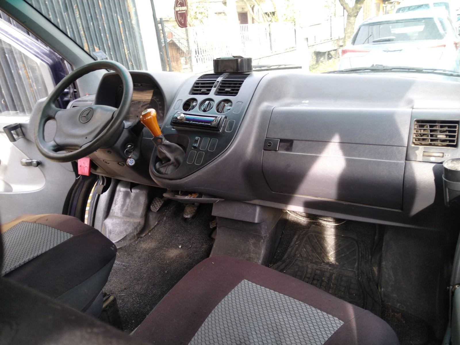 Mercedes-Benz Vito 2.2d - изображение 2