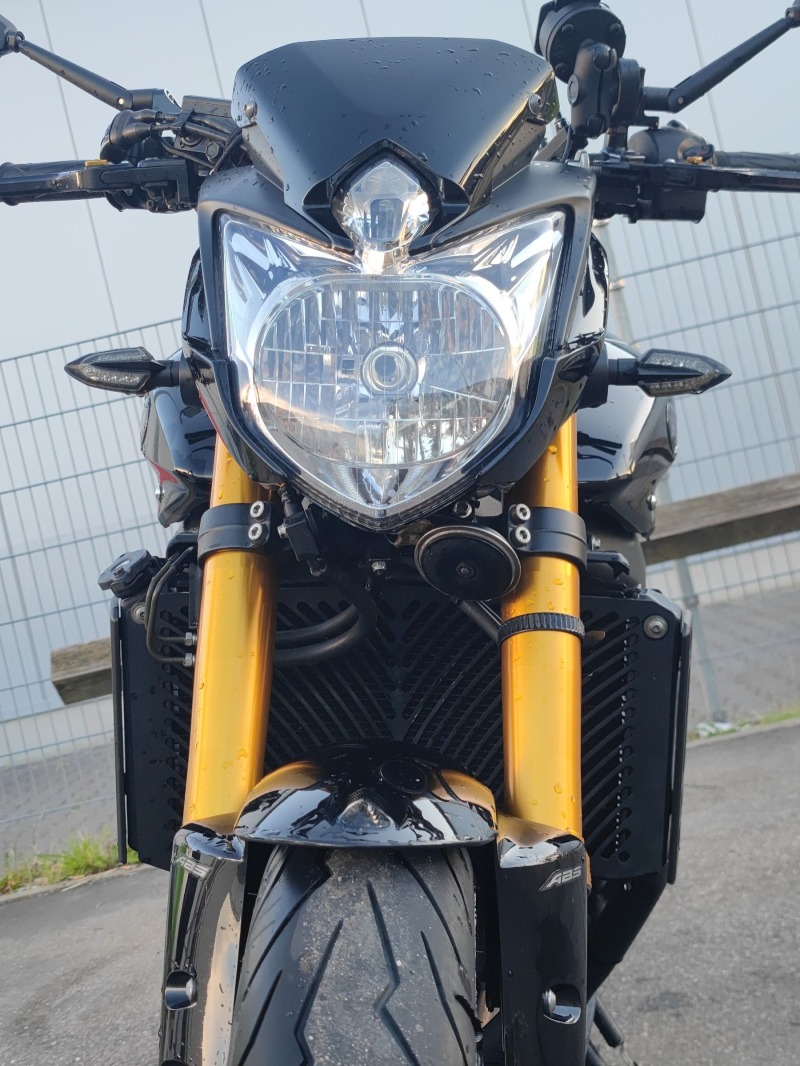 Yamaha FZ8, снимка 2 - Мотоциклети и мототехника - 46284764
