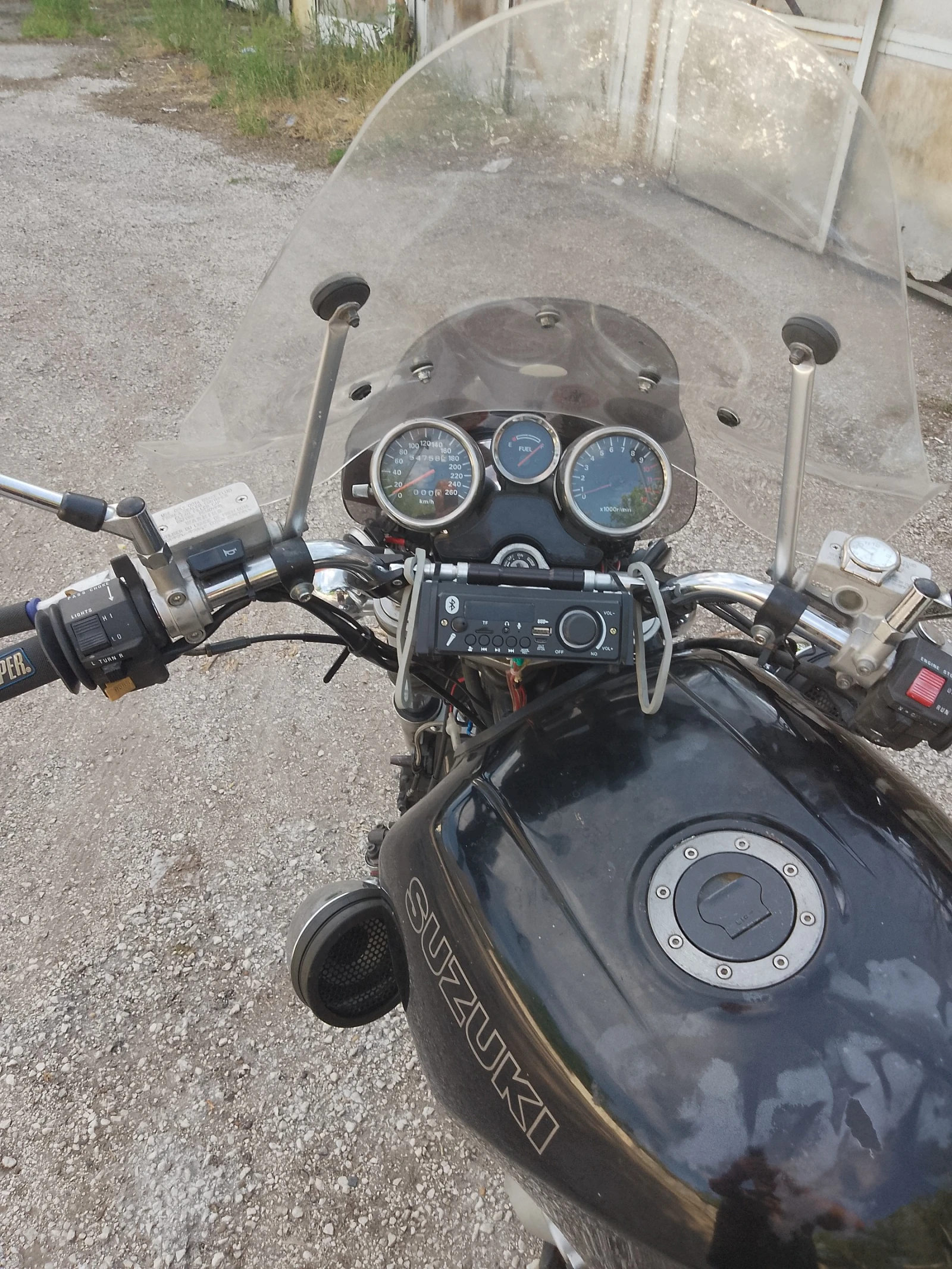 Suzuki Gsf GSX 1100F - изображение 5