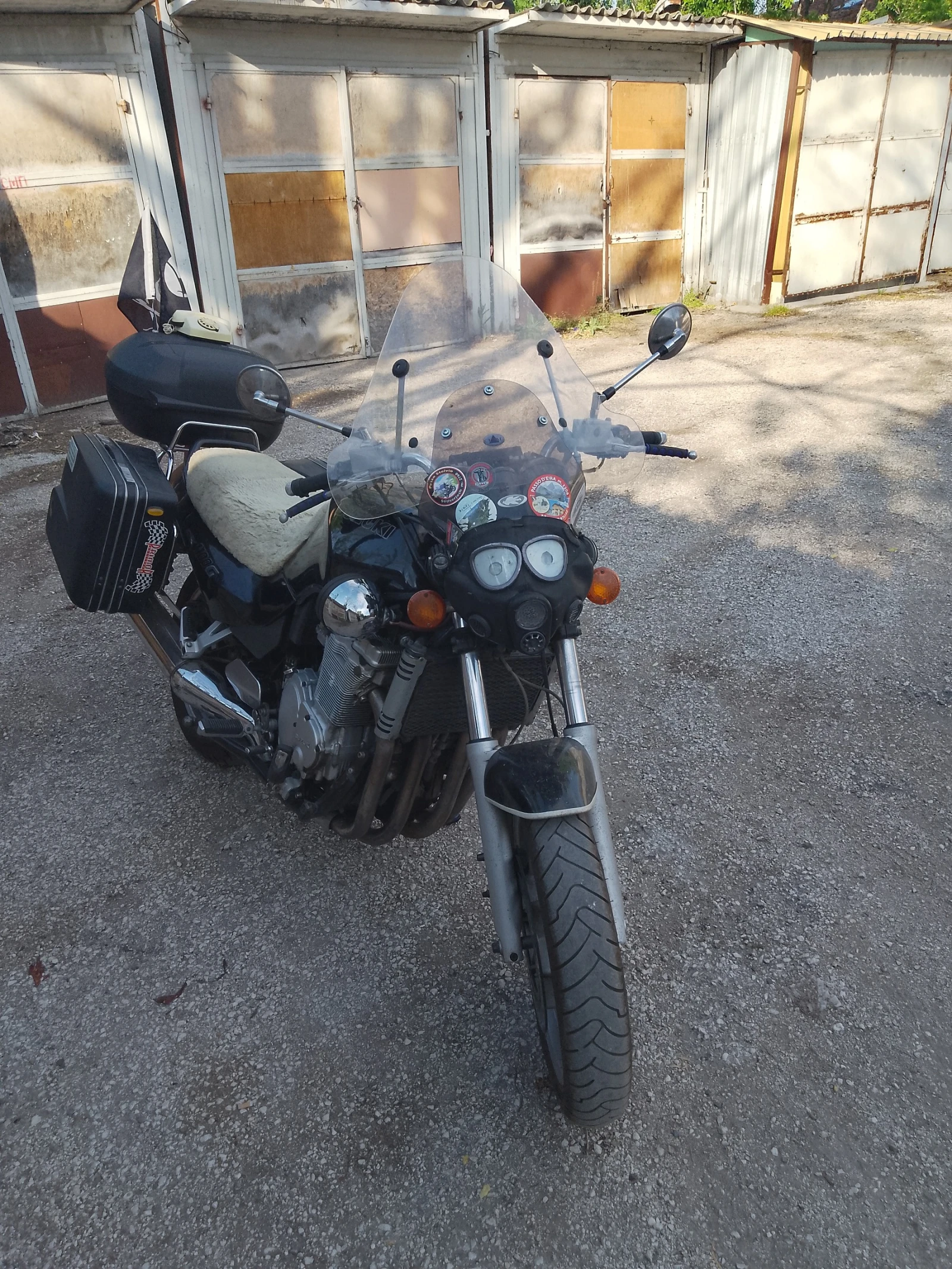 Suzuki Gsf GSX 1100F - изображение 2