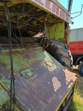 Комбайн Claas, снимка 3